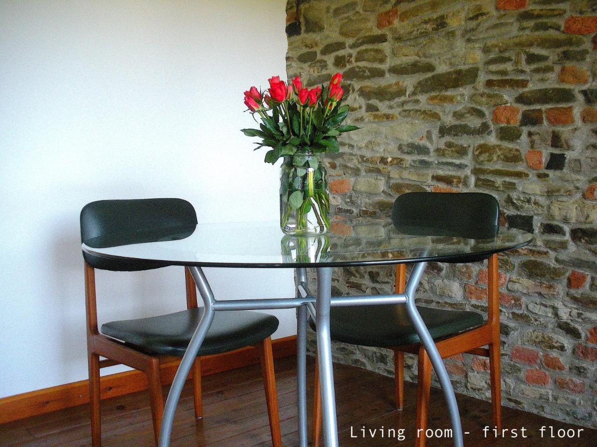 فيلا Amazing Langhe And Monferrato | House With Garden Calamandrana المظهر الخارجي الصورة